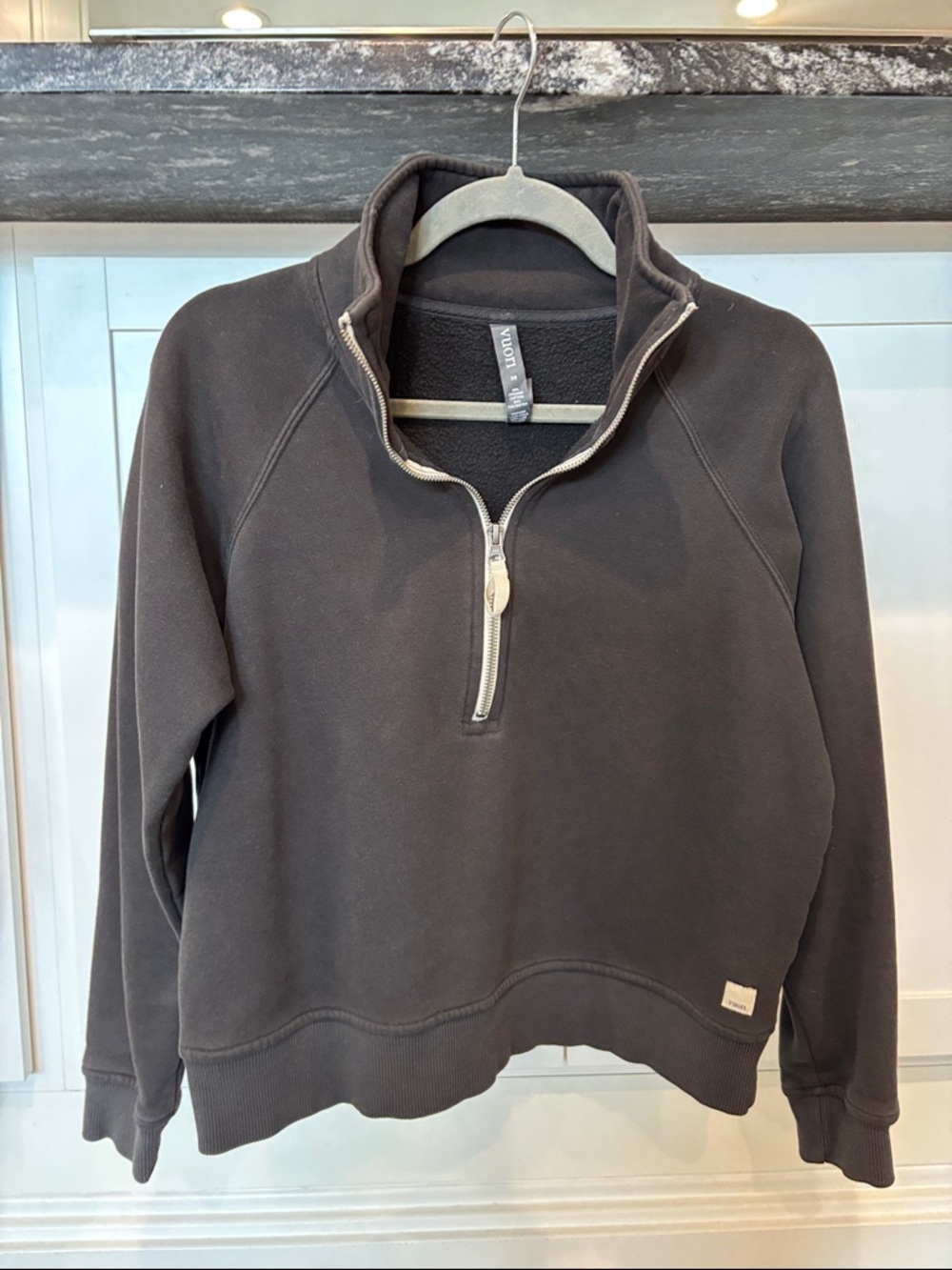 Vuori Women’s Black Half-Zip Pullover - Picture 1 of 5